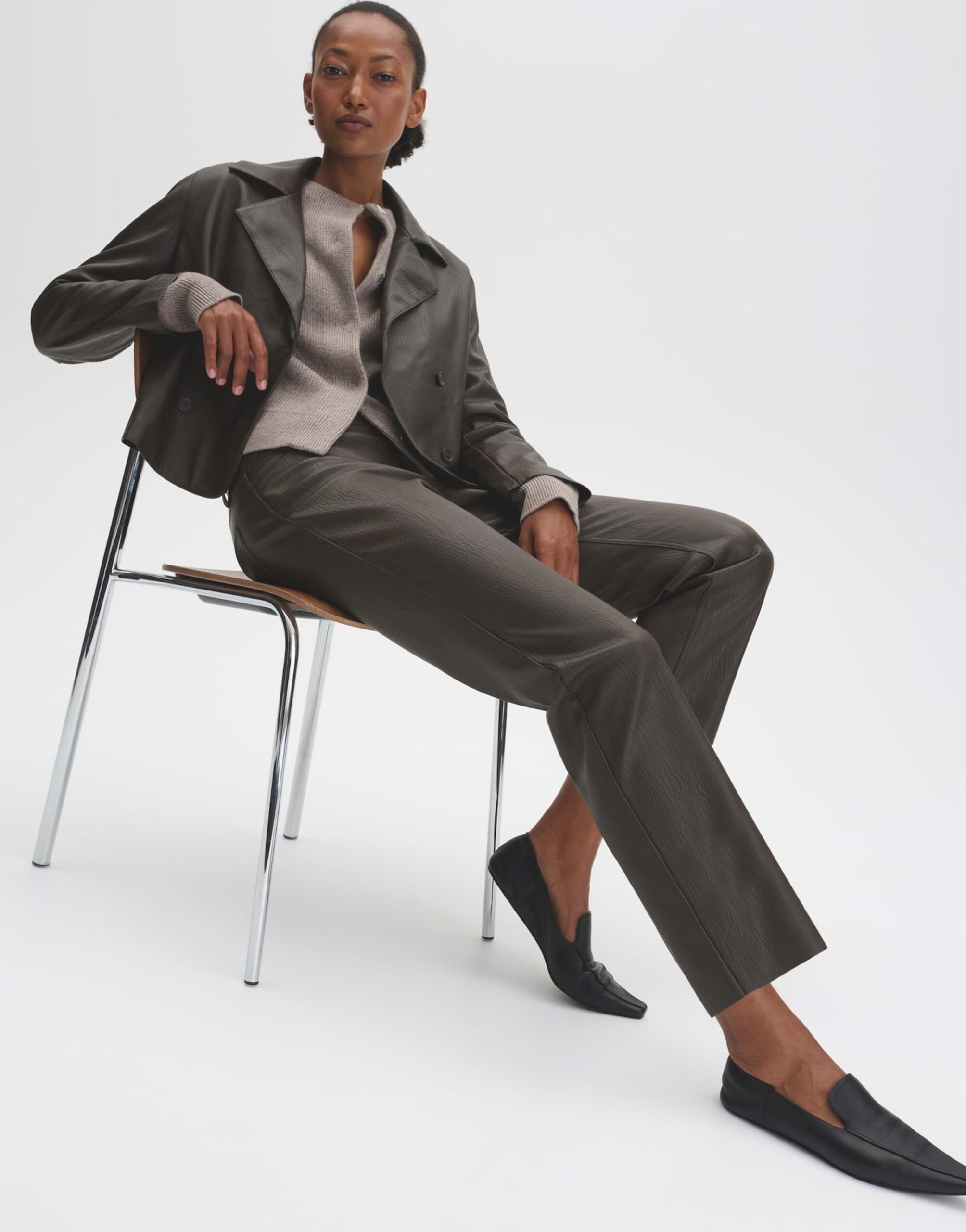 someday. Carile Texture City Pants in Lederoptik – Bild 7