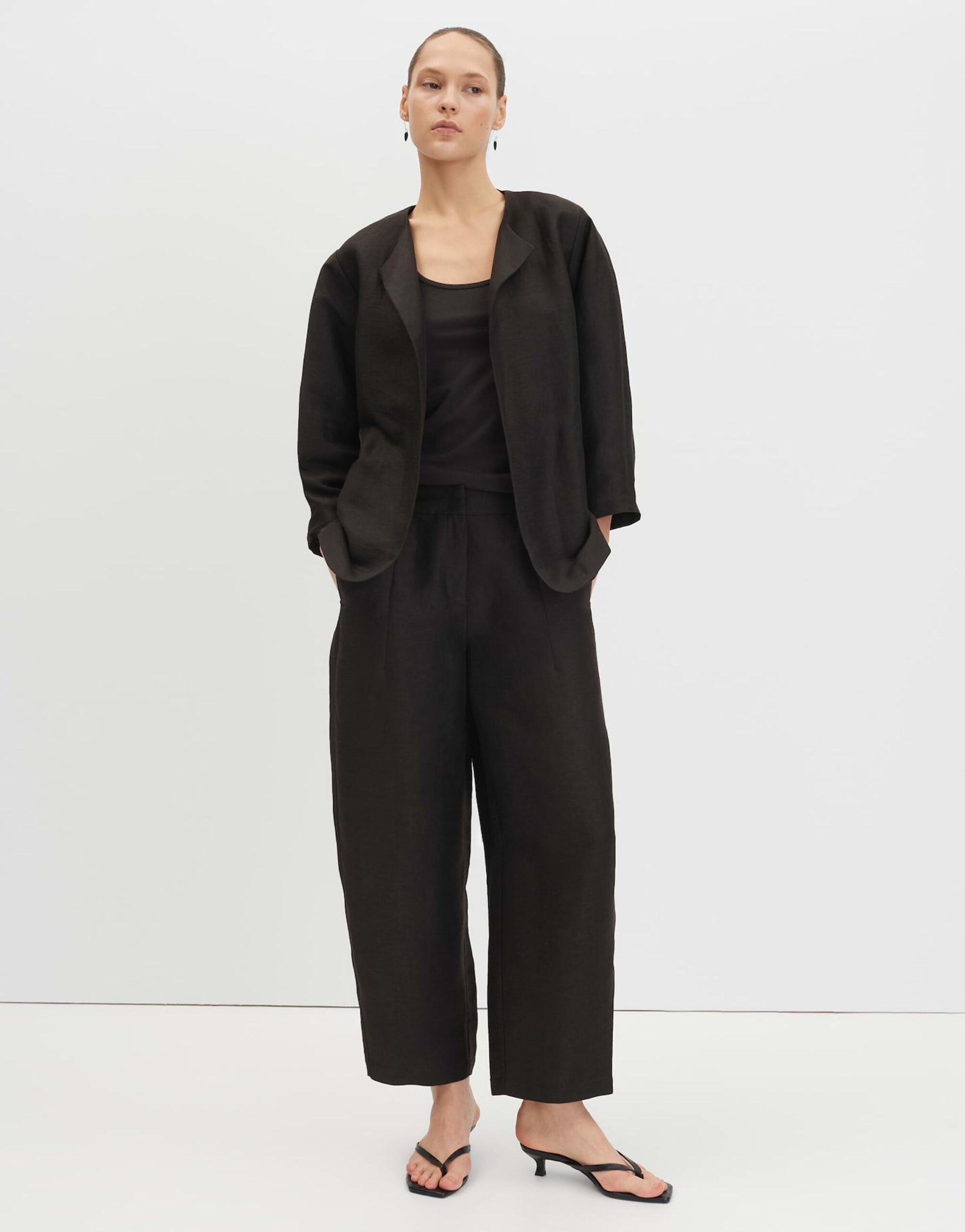 someday. Cisilia Barrel Leinenhose – Bild 6