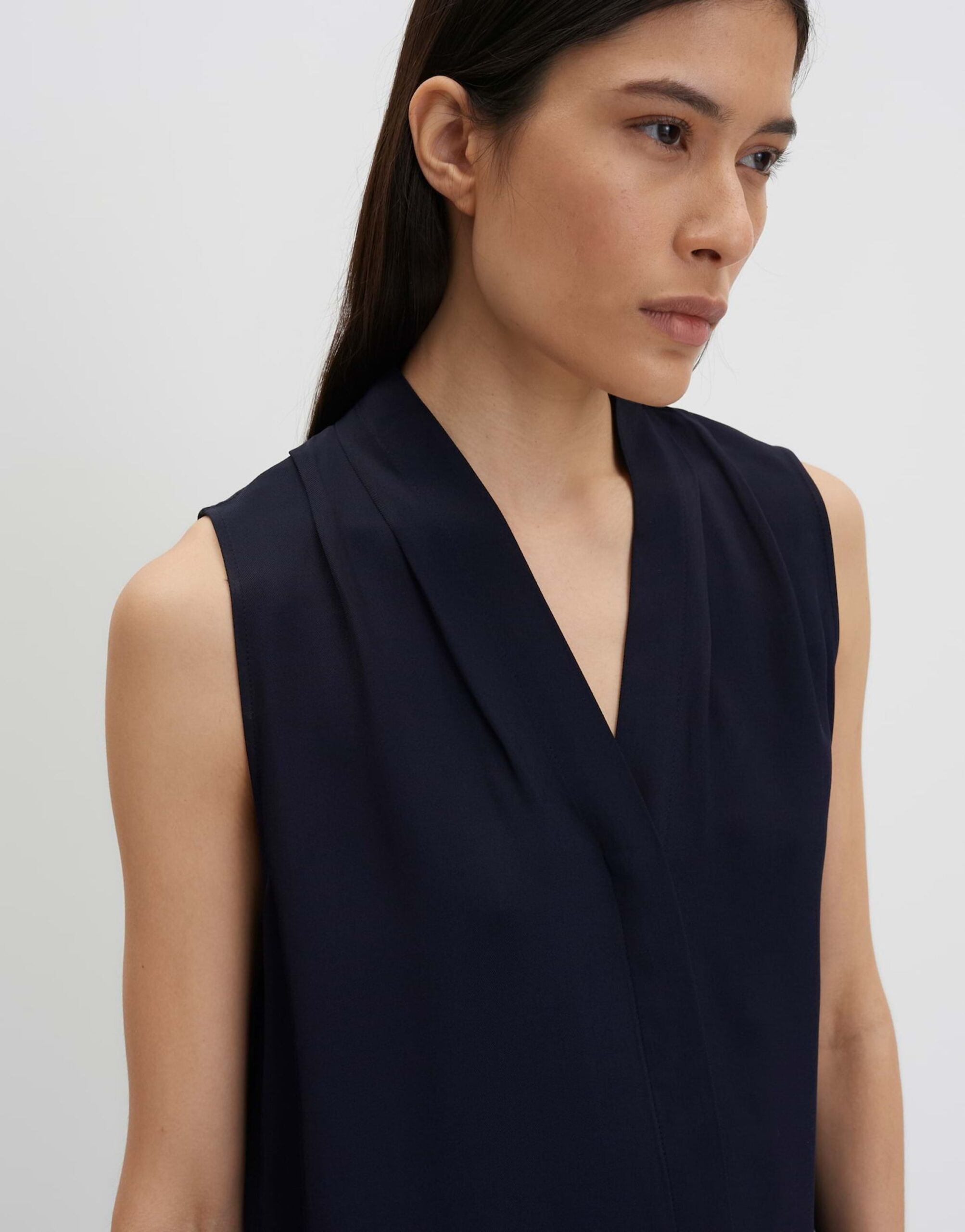 someday. Ärmellose Bluse mit V-Ausschnitt und Knopfleiste – Bild 4