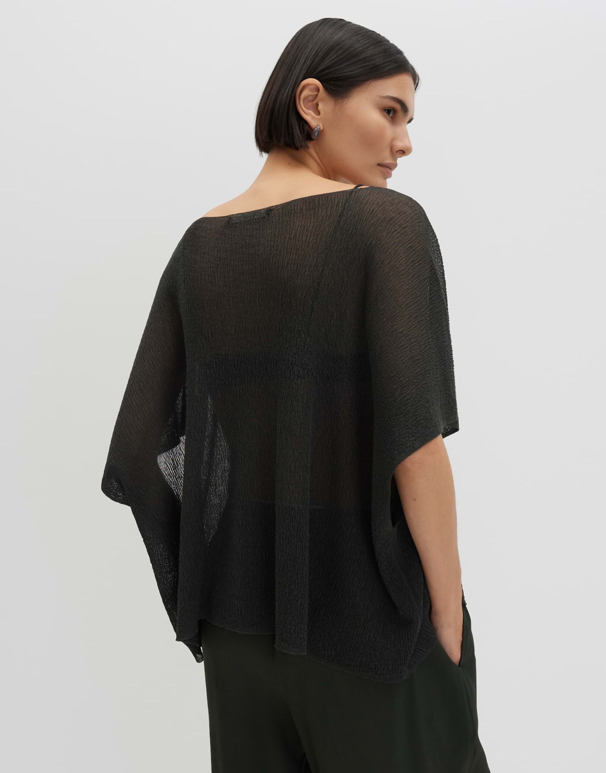 someday. Beyara Cape – Bild 3