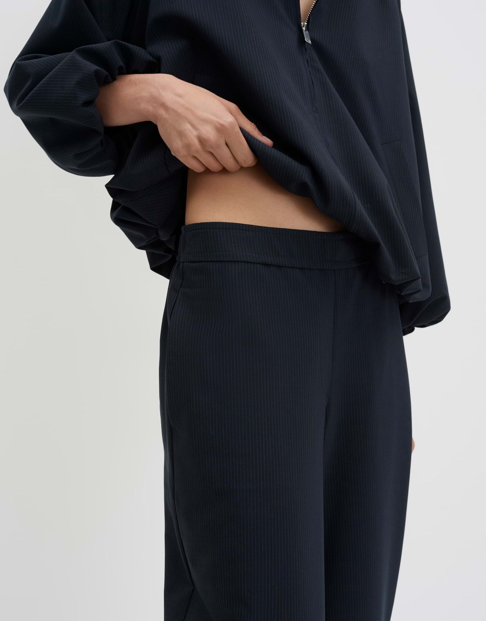 someday. Charlie curved pinstripe Hose – Bild 4