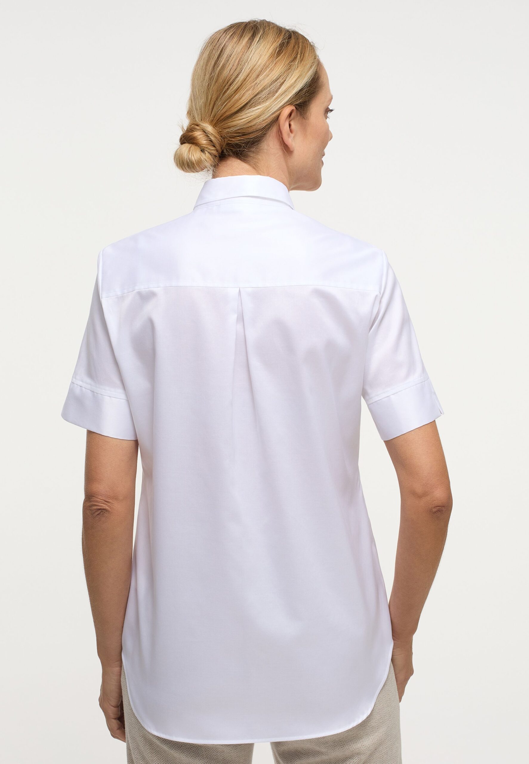 ETERNA Blickdichte Kurzarmbluse aus Twill – Bild 5