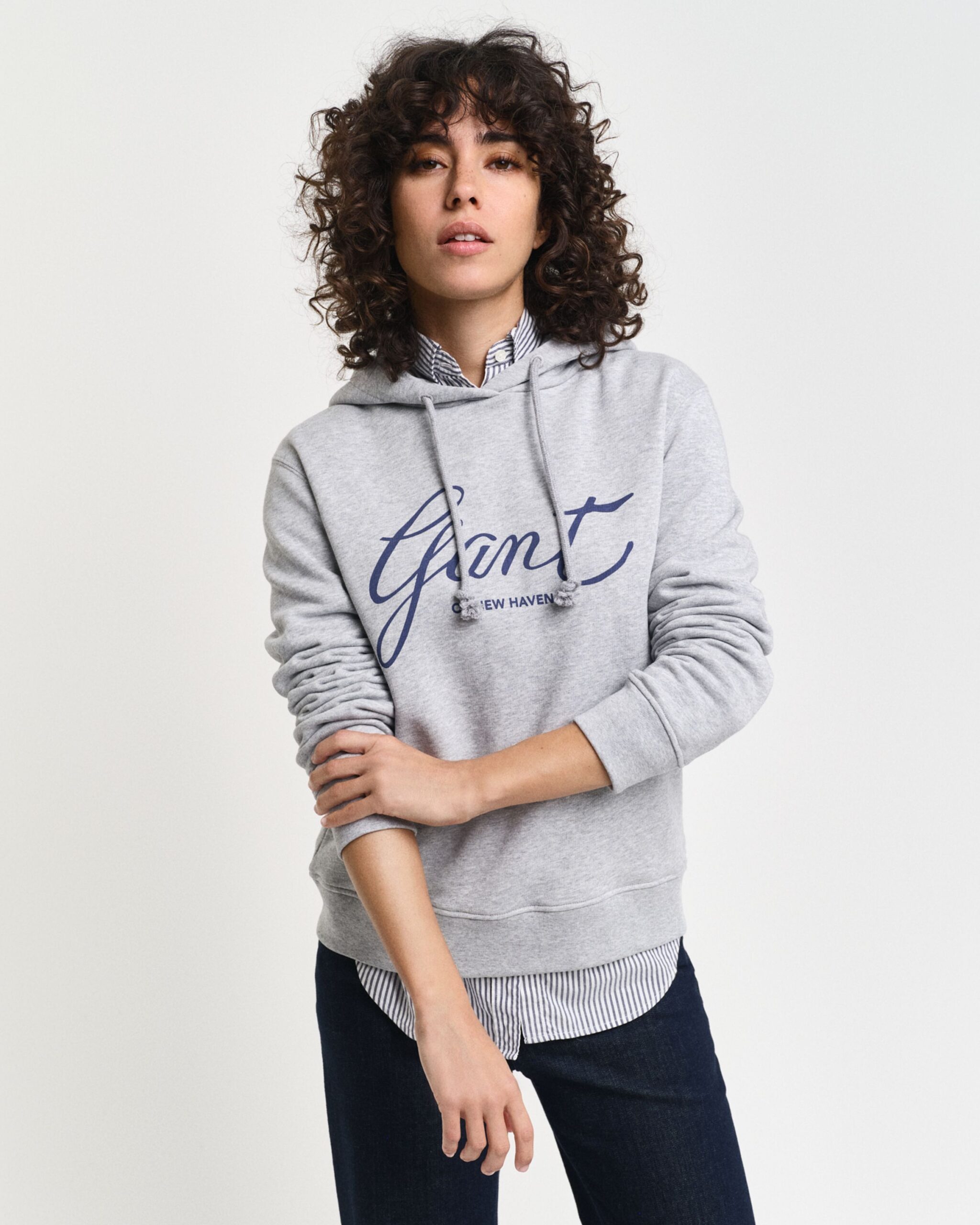 GANT Hoodie mit GANT-Grafikprint – Bild 2