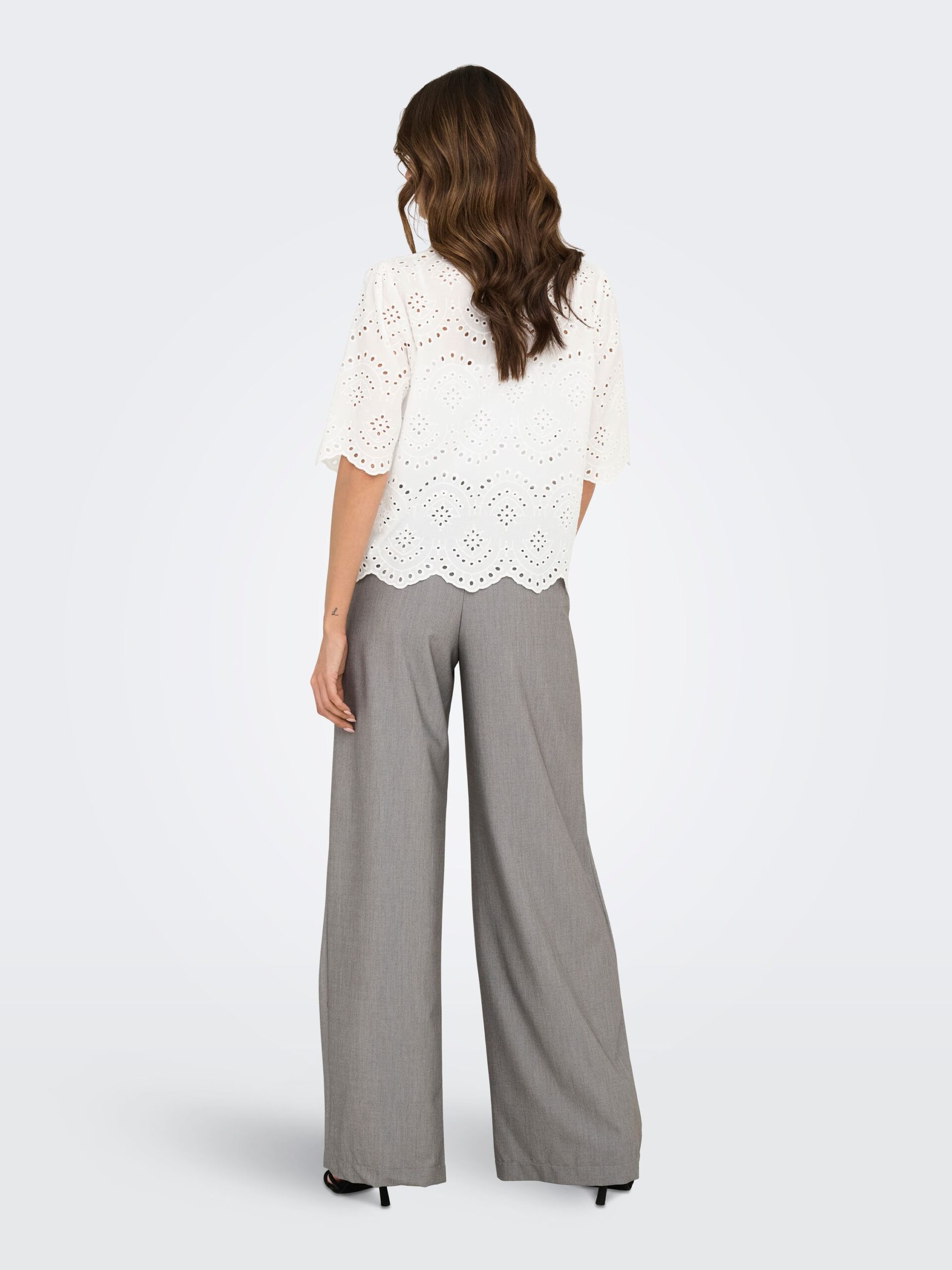 ONLY VALAIS S/S SHIRT WVN NOOS – Bild 6