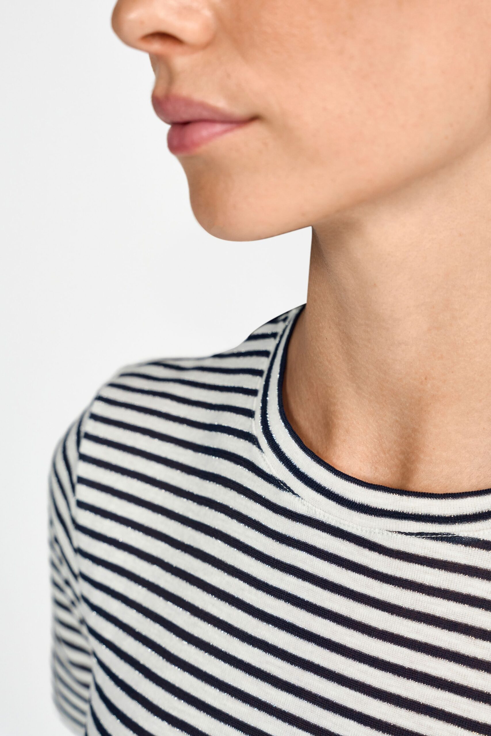 Rich & Royal Striped T-Shirt – Bild 4