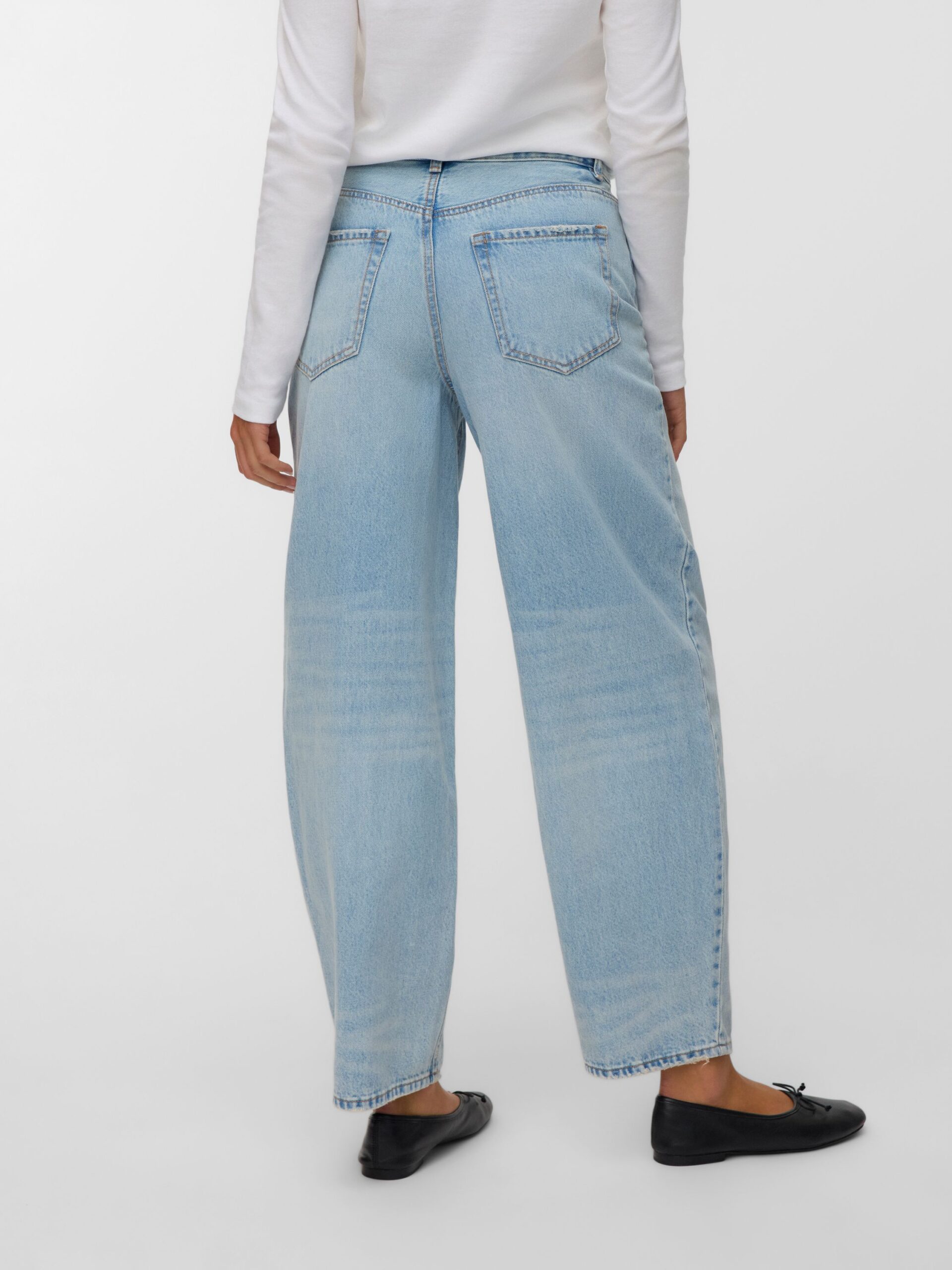 VERO MODA Mom Fit Jeans mit hoher Taille und Barrel Fit – Bild 10