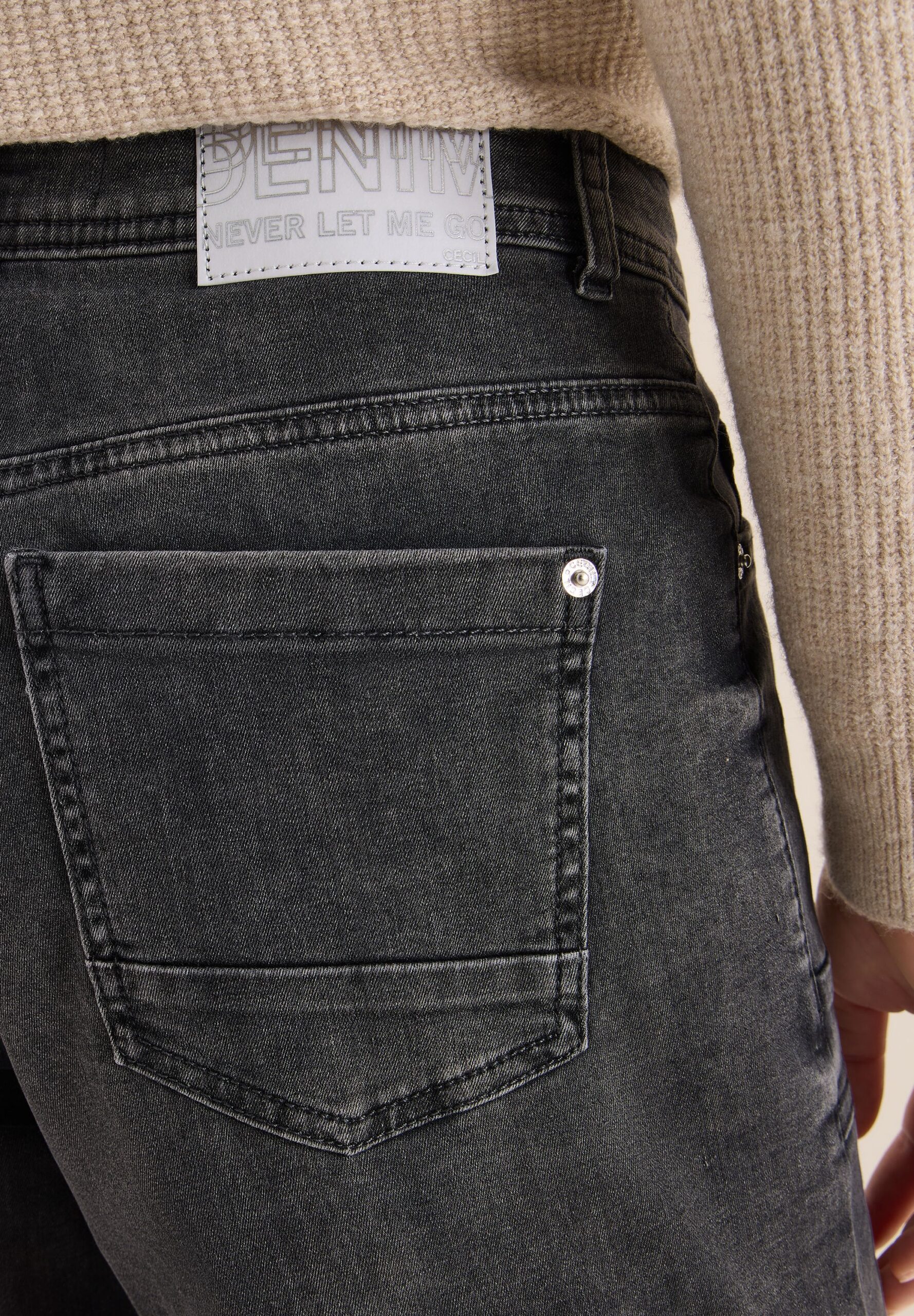 CECIL Neele Flare Grey Patch P – Bild 5