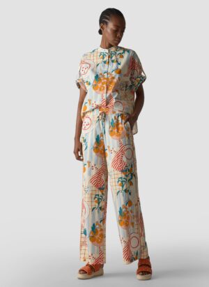 LECOMTE Luftige Hose mit fruchtigem Alloverprint