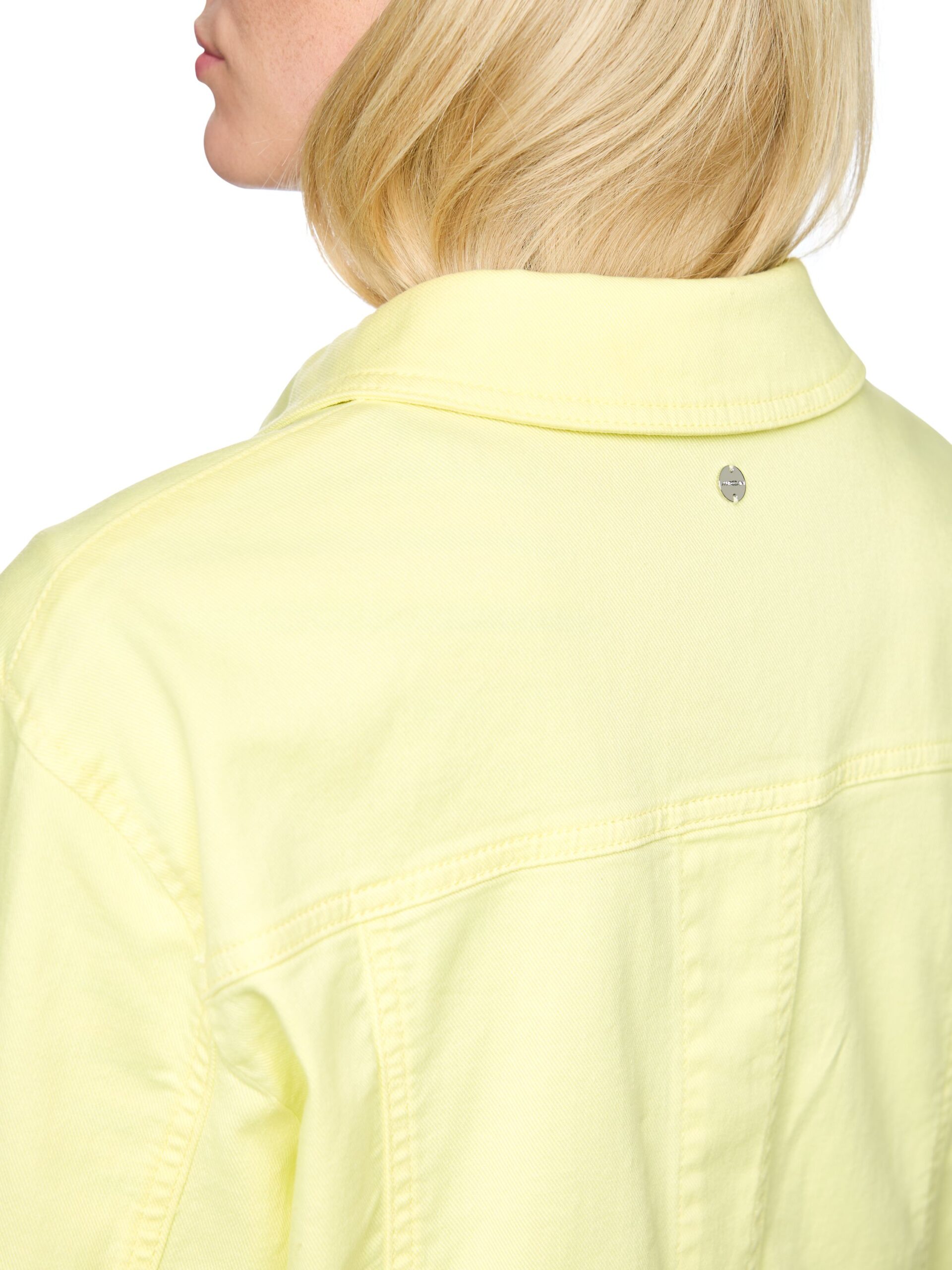 Marc Cain Collections Kurze Jeansjacke aus Baumwollstretch – Bild 5