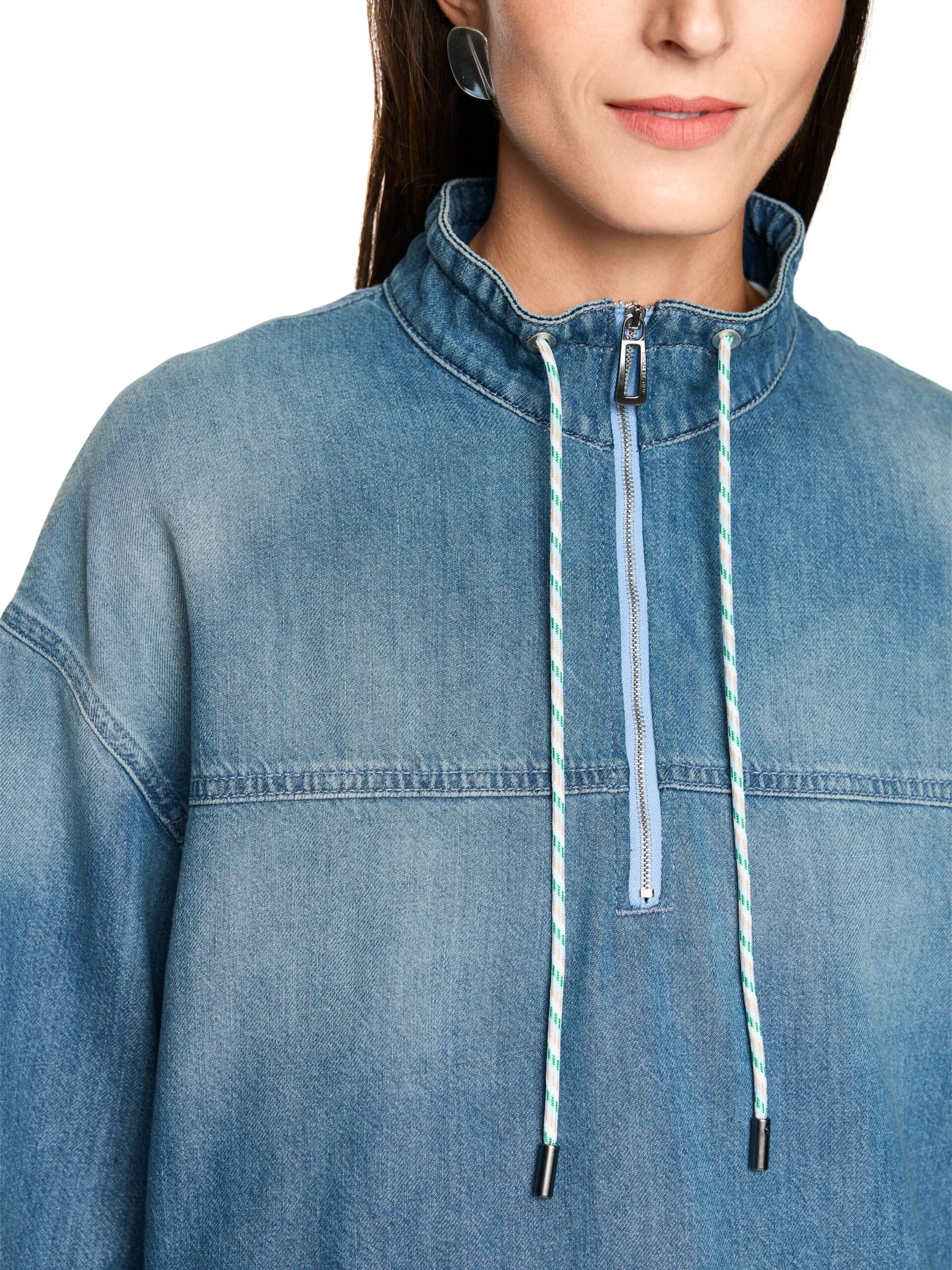 Marc Cain Sports Sportive Jeansbluse mit Stehkragen – Bild 6