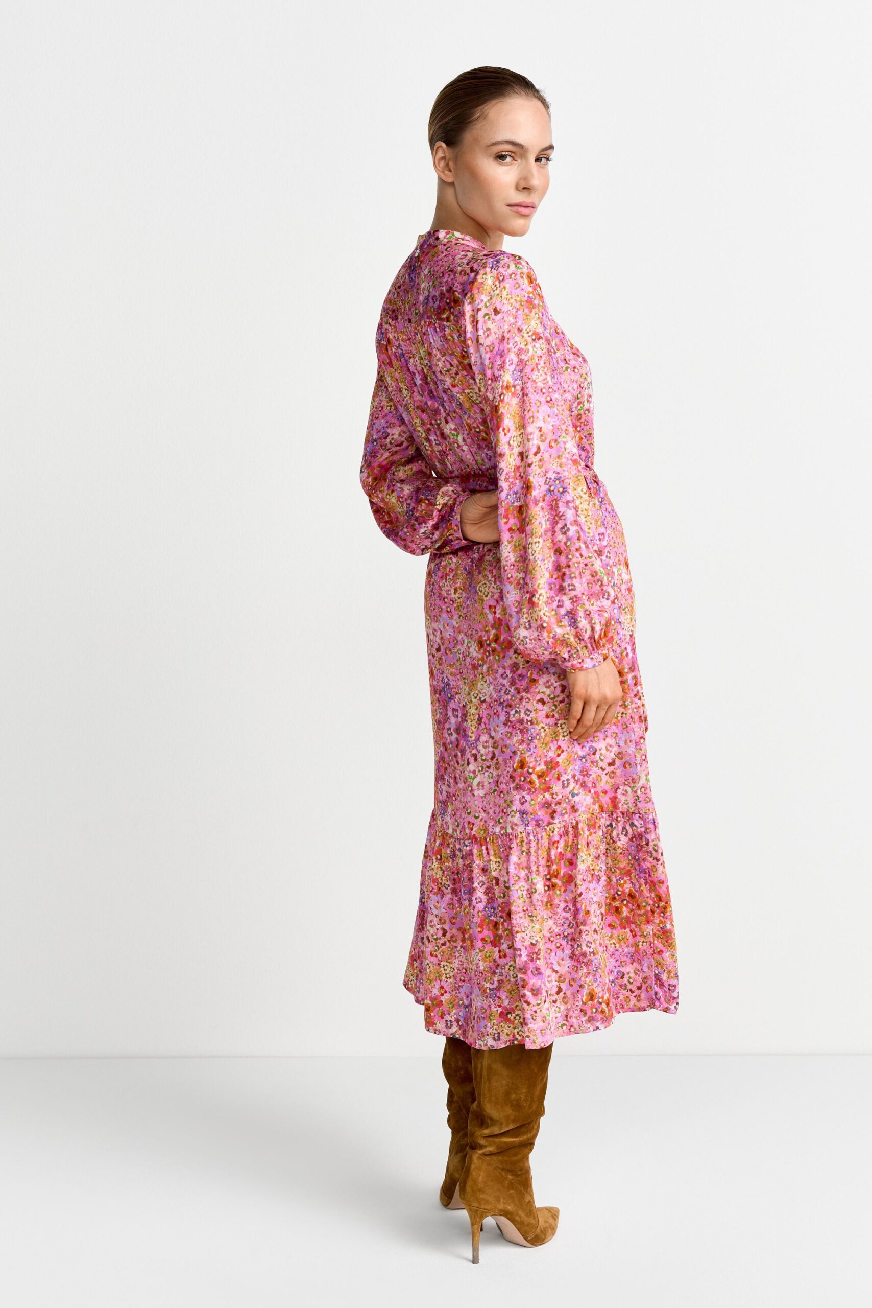 Rich & Royal Printed Midi Dress – Bild 3