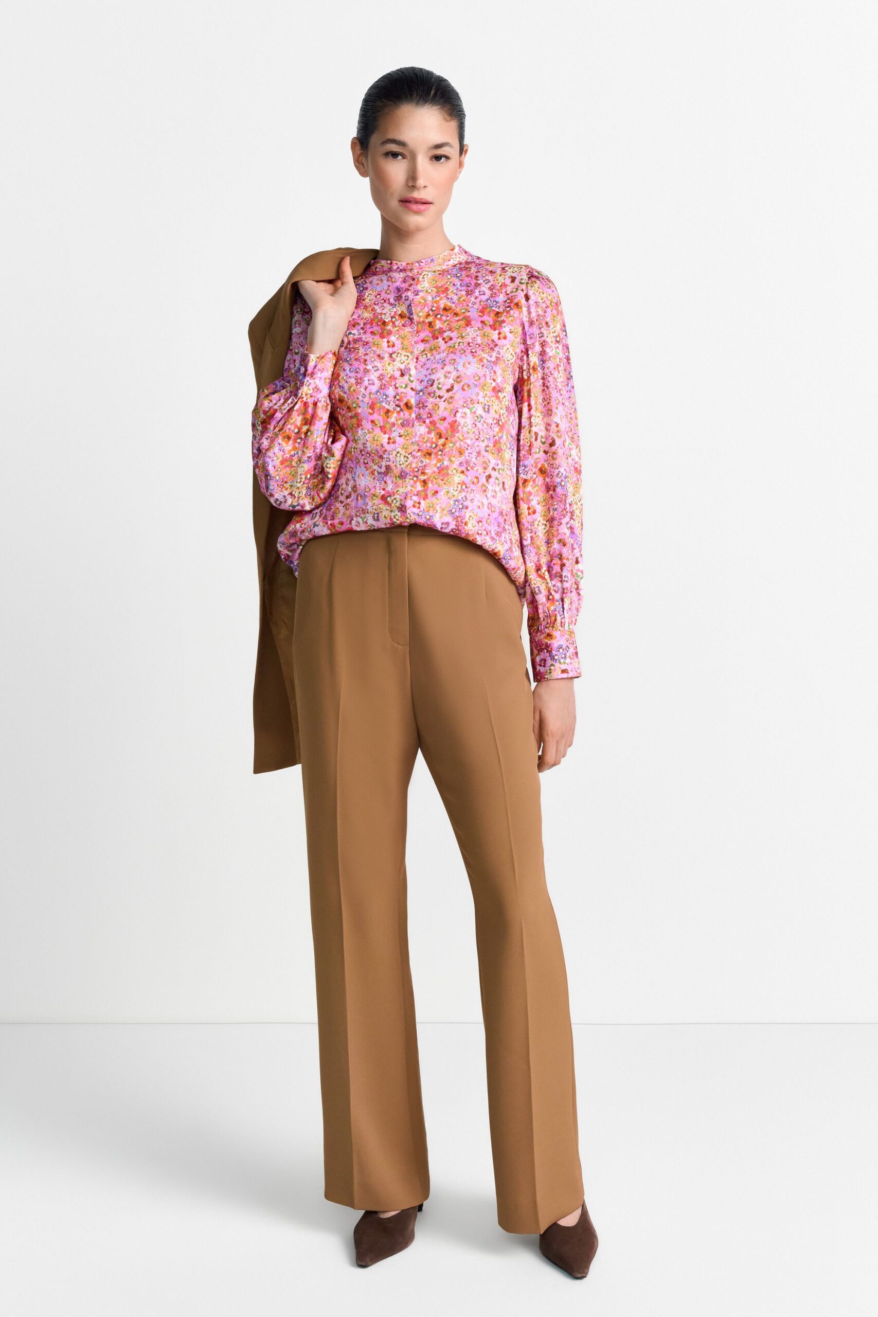 Rich & Royal Printed Blouse with Bow – Bild 2