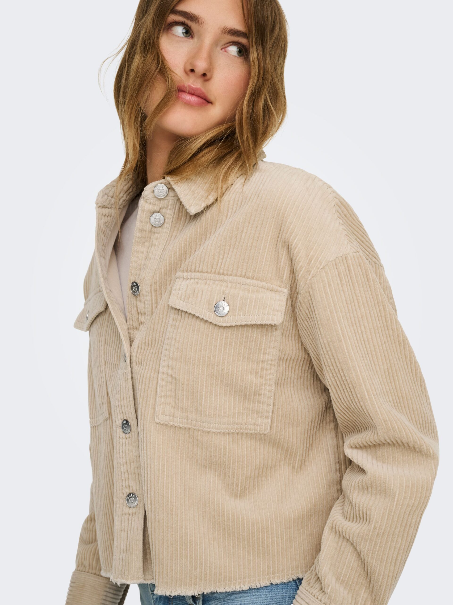 ONLY Cordjacke mit Stehkragen und Knopfleiste – Bild 4
