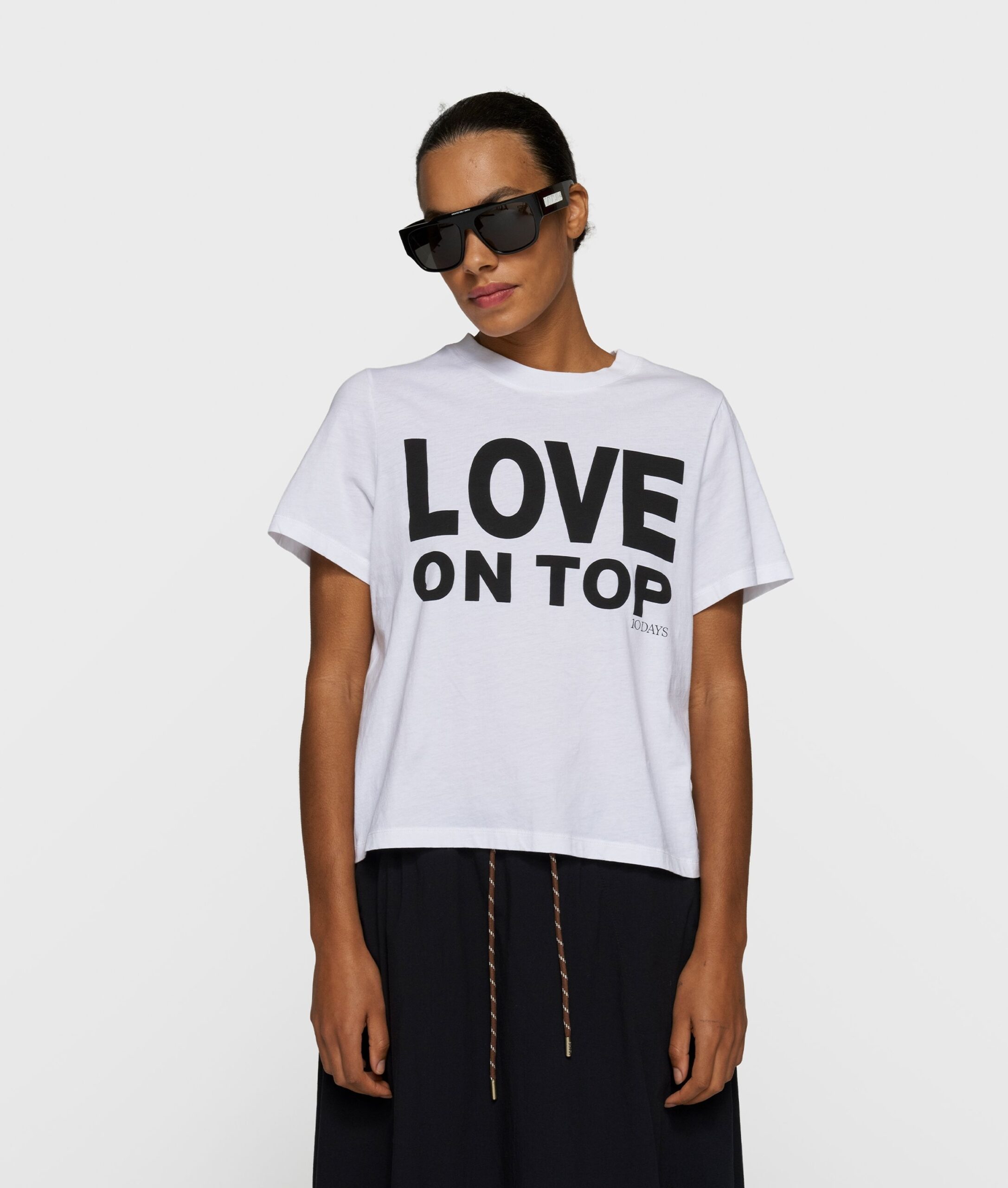 10 DAYS LOVE PETITE TEE – Bild 2