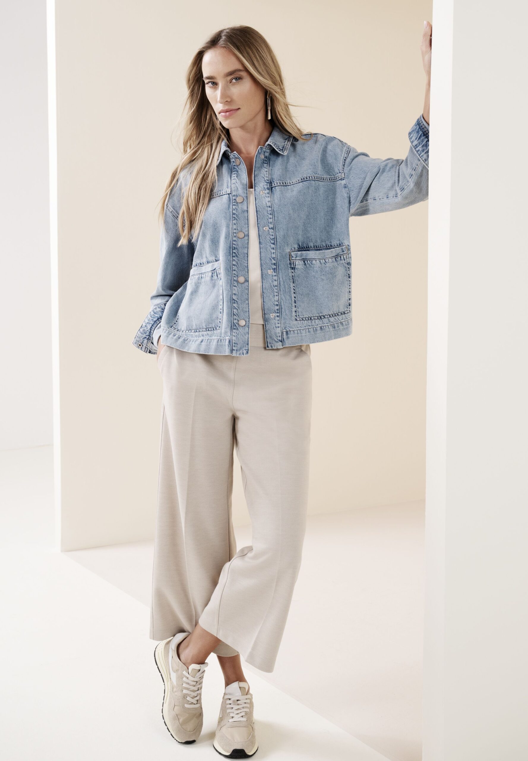 Street One Jeansjacke in heller Waschung – Bild 3