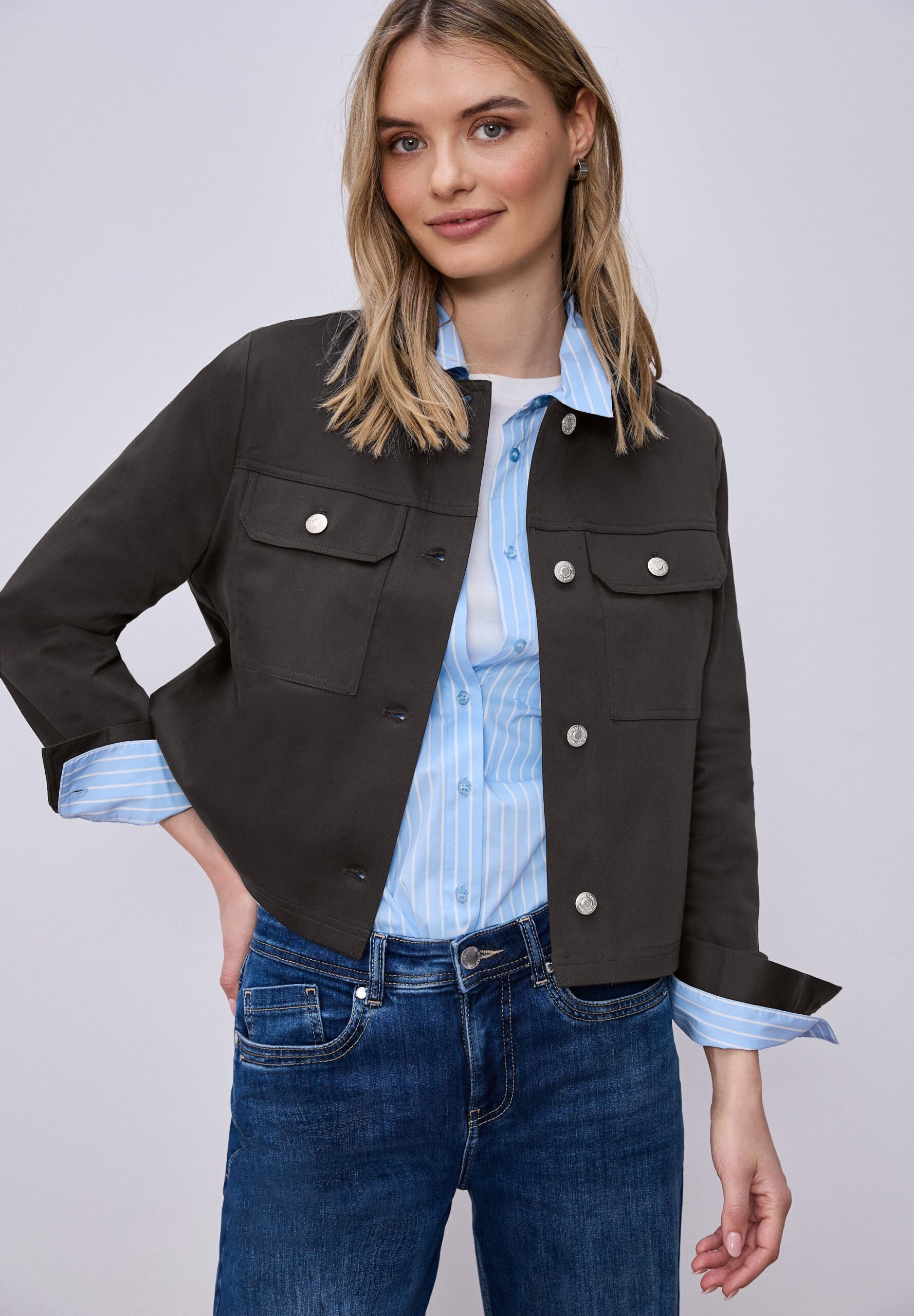 Street One Overshirt im Slik-Look mit Knopfleiste – Bild 4