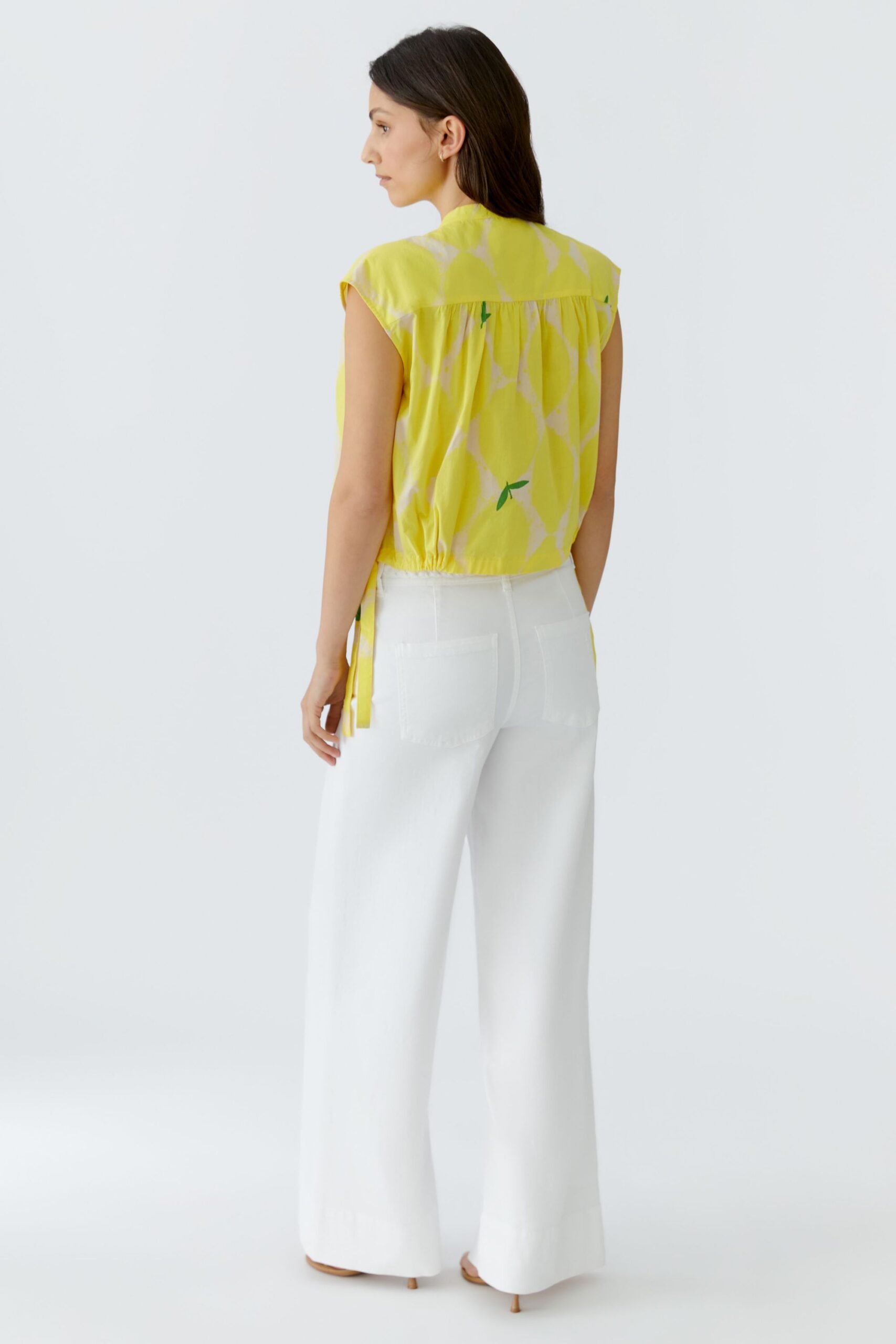 Oui Bluse mit Zitronendruck – Bild 6