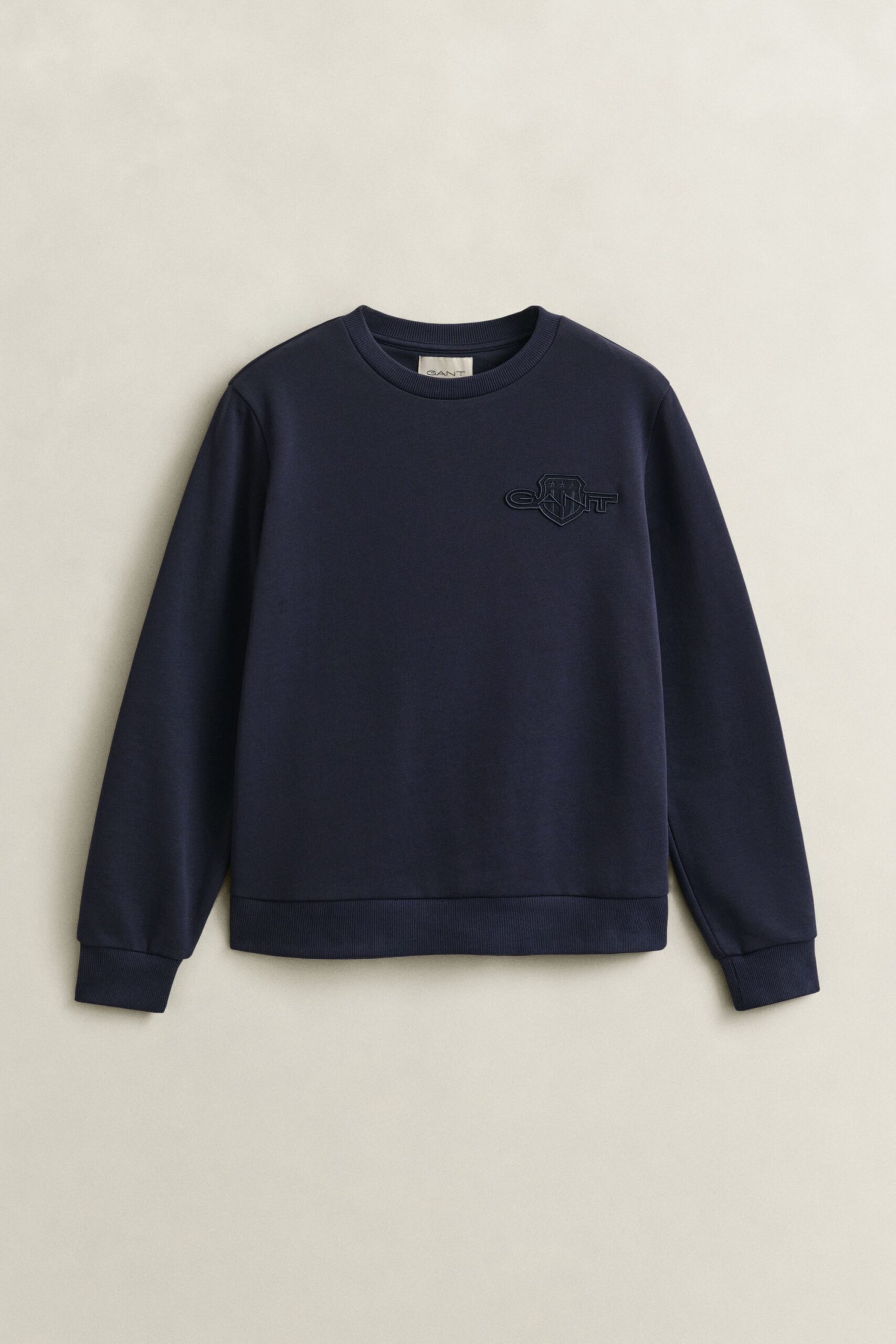 GANT Tonal Shield Rundhals-Sweatshirt – Bild 7