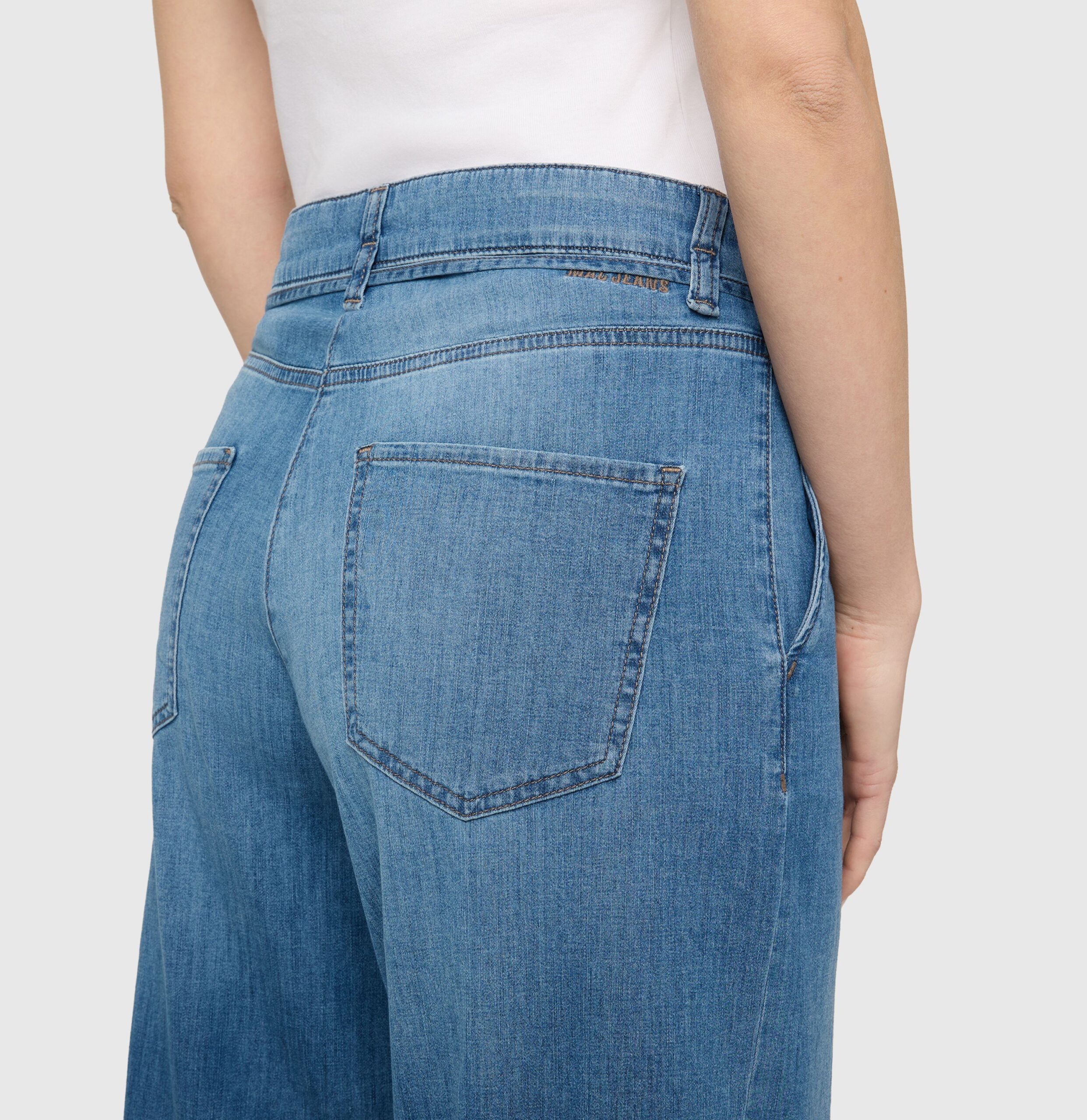 MAC Jeans Wendy Weite Jeans aus leichtem Denim – Bild 10