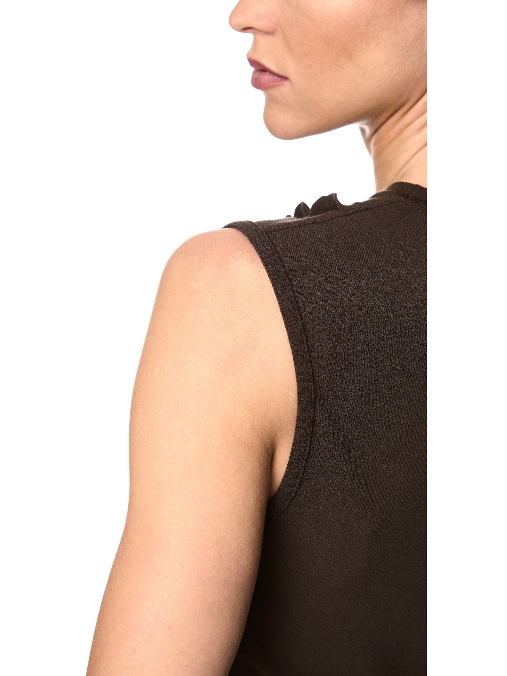 Marc Cain Collections Top mit Rüschen und Rundhalsausschnitt – Bild 3