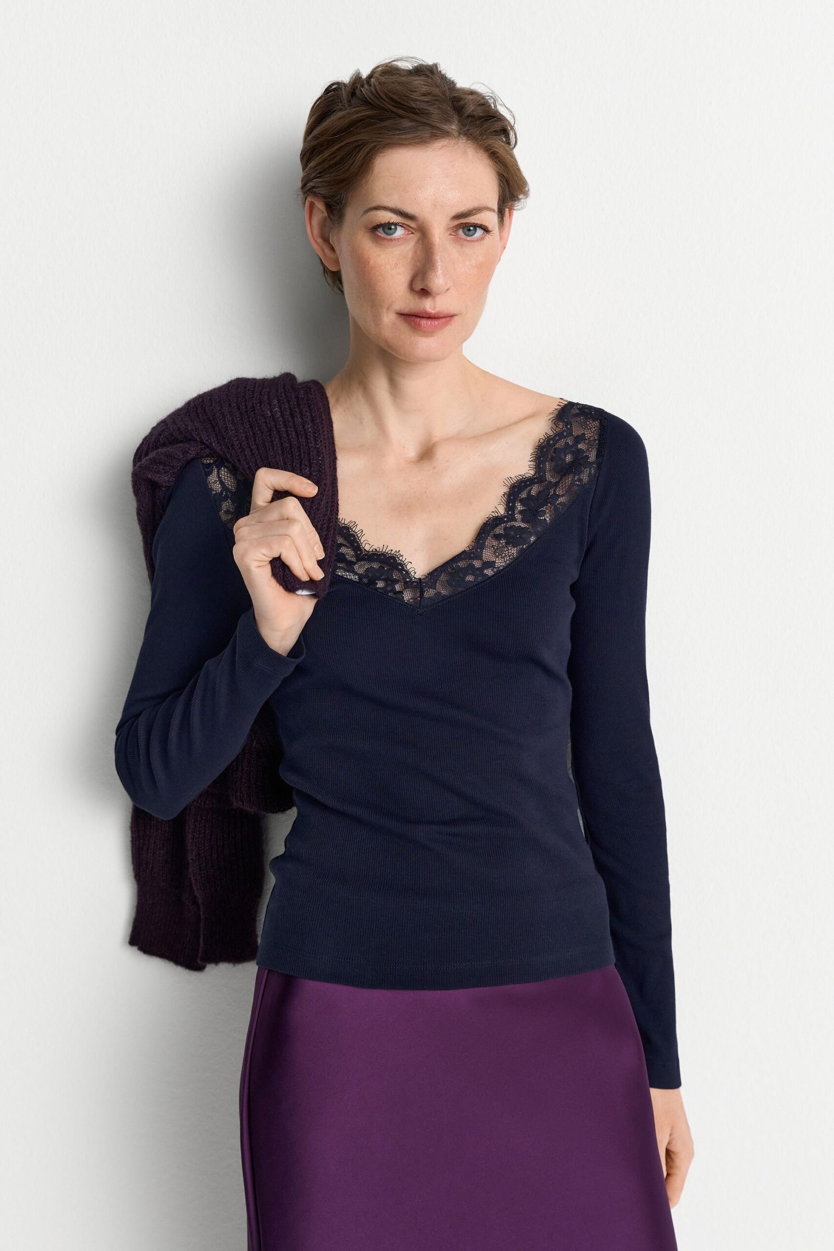 Rich & Royal Lace Longsleeve – Bild 4