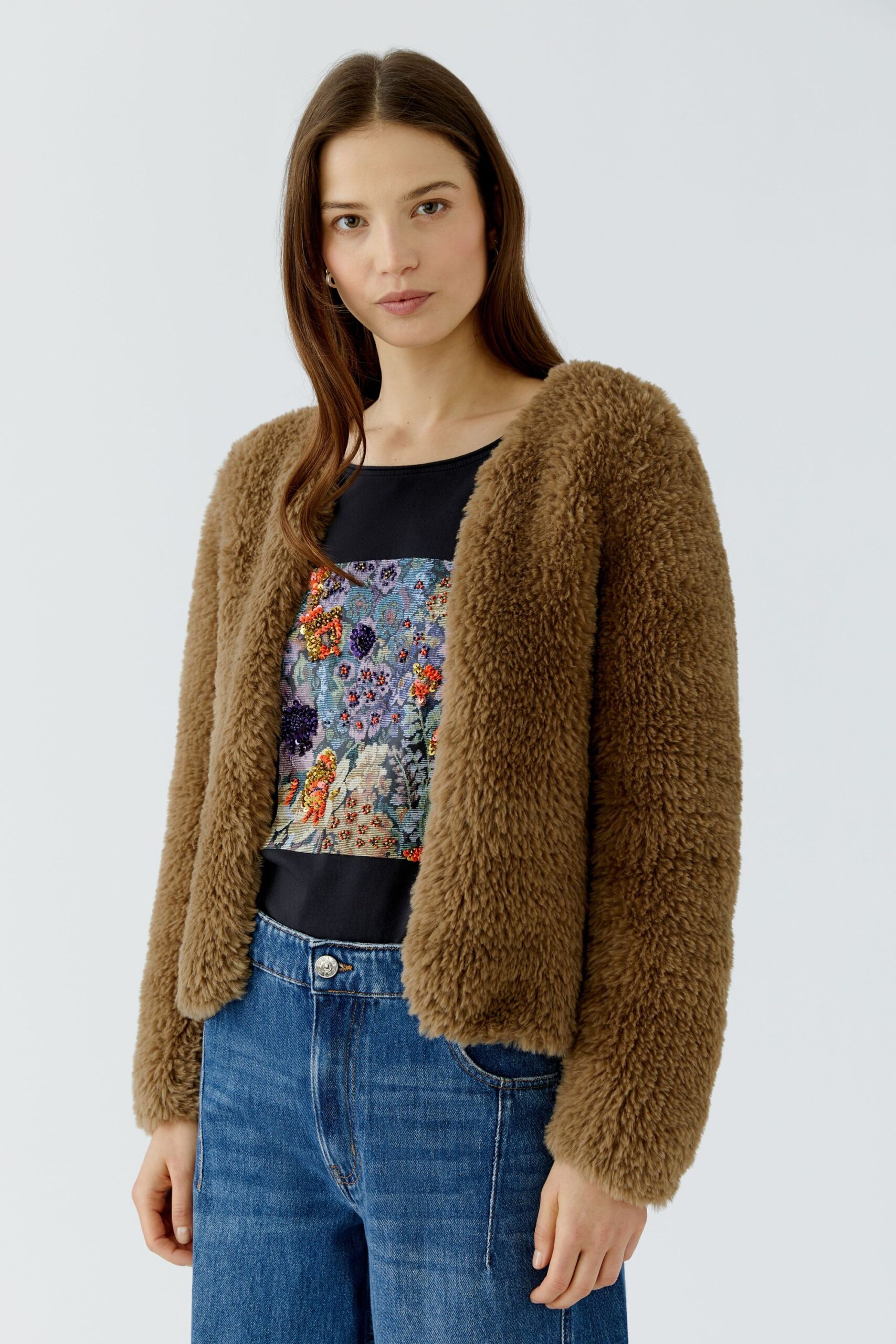Oui Nahtlos gestrickte Strickjacke mit Hakenverschluss – Bild 2