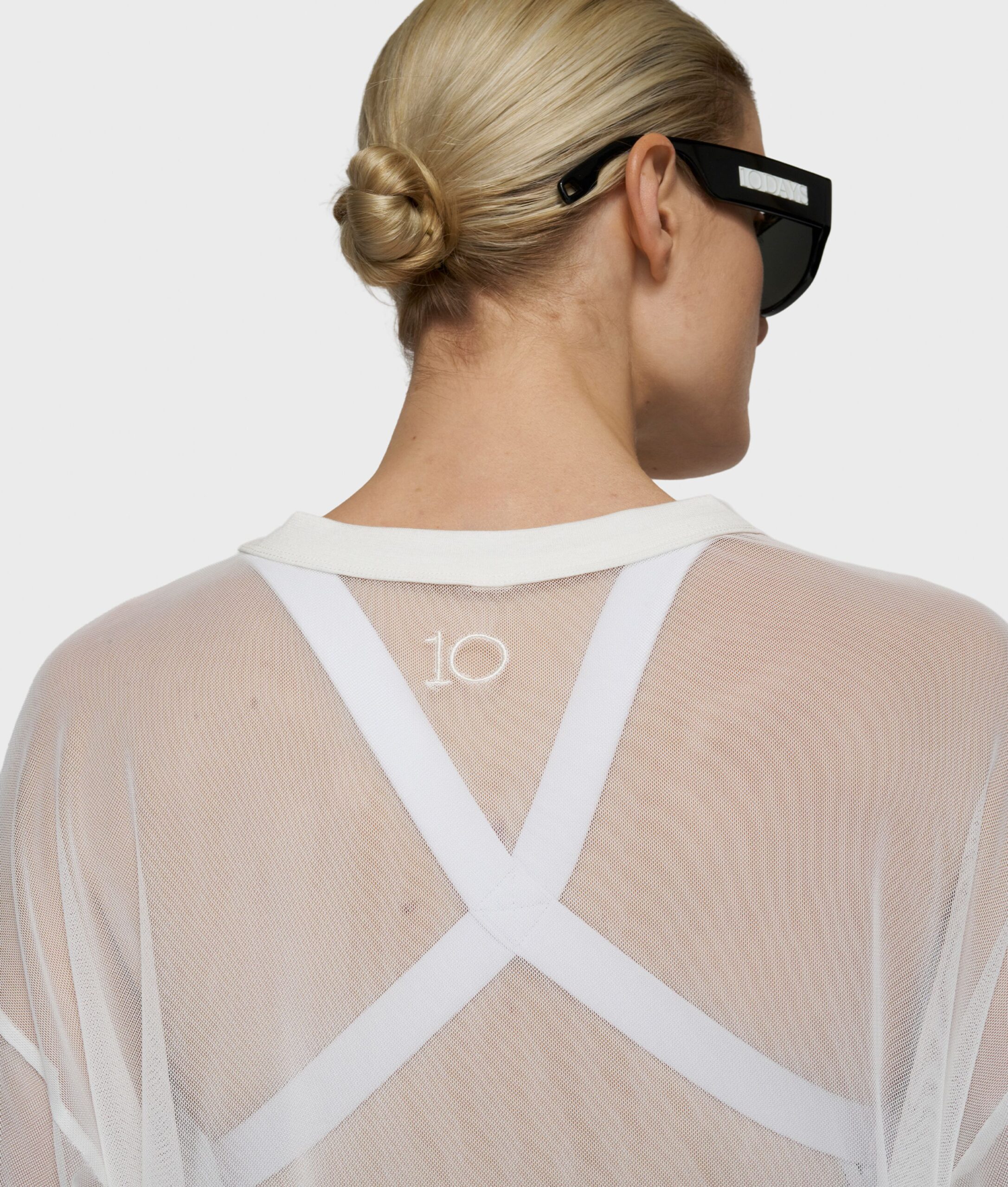 10 DAYS Mesh T-Shirt mit Rundhalsausschnitt und Raw-Edge-Saum – Bild 9