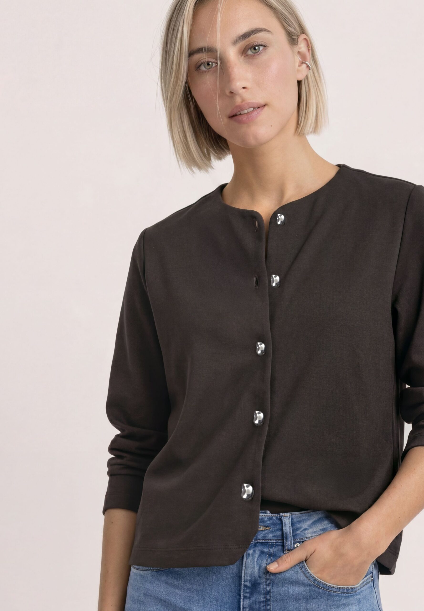 Street One Strick-Look Jacke mit dekorativen Knöpfen – Bild 4